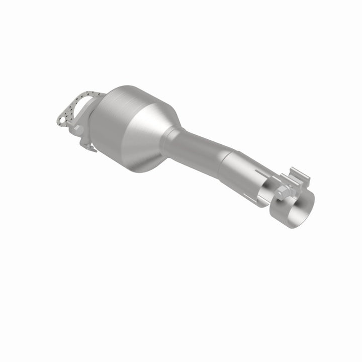 MagnaFlow OEM Grade Rear Catalytic Converter - Ford Transit Connect 2.0L 2010-2013 - 52270, 360 degree view