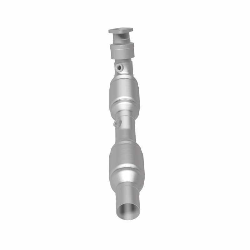 MagnaFlow OEM Grade Right Direct-Fit Catalytic Converter - Chevrolet Camaro 6.2L 2010-2015, 360 degree view