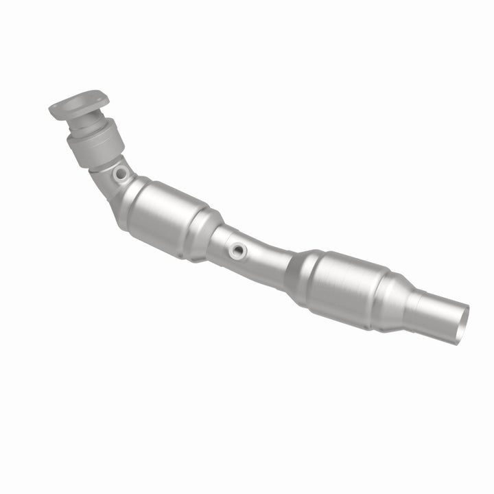MagnaFlow OEM Grade Right Direct-Fit Catalytic Converter - Chevrolet Camaro 6.2L 2010-2015, 360 degree view