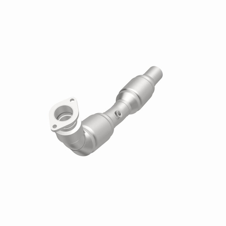 MagnaFlow OEM Grade Right Direct-Fit Catalytic Converter - Chevrolet Camaro 6.2L 2010-2015, 360 degree view