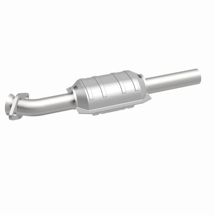 MagnaFlow Standard Direct-Fit Catalytic Converter - Ford Tempo 1992-1994 3.0L, view 3