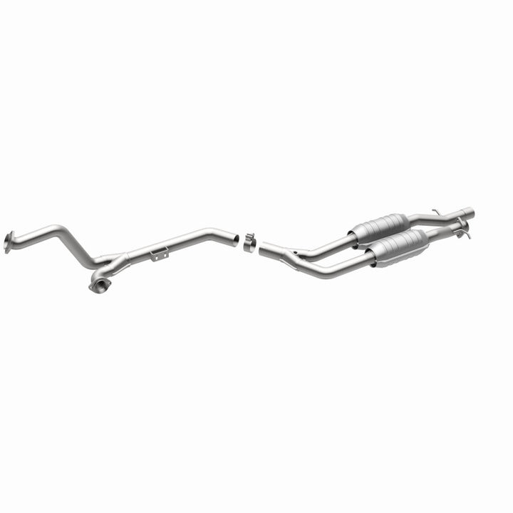 MagnaFlow Standard Direct-Fit Catalytic Converter - Mercedes-Benz 500E 1992-1993 5.0L, view 2