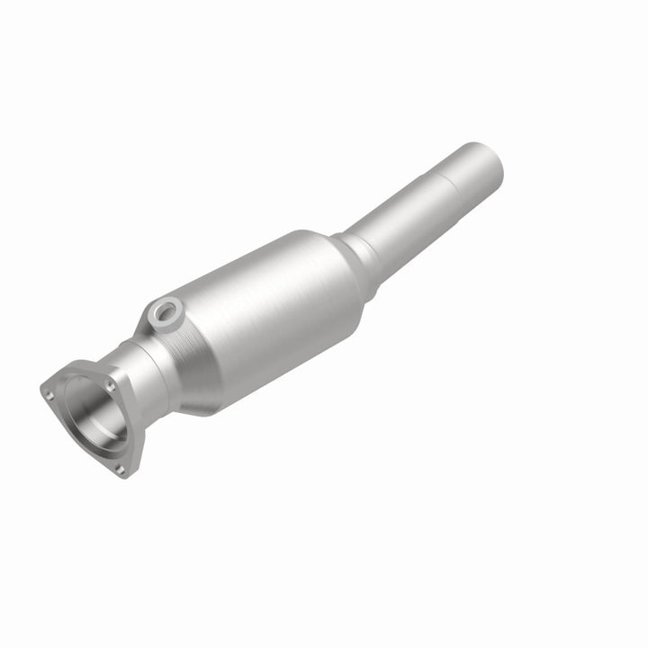 MagnaFlow Standard-Grade Direct-Fit Catalytic Converter - Volkswagen Jetta Golf Passat 1987-1994, view 3