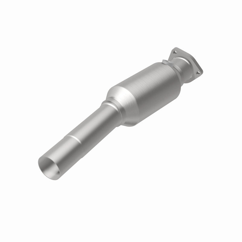 MagnaFlow Standard-Grade Direct-Fit Catalytic Converter - Volkswagen Jetta Golf Passat 1987-1994, view 32