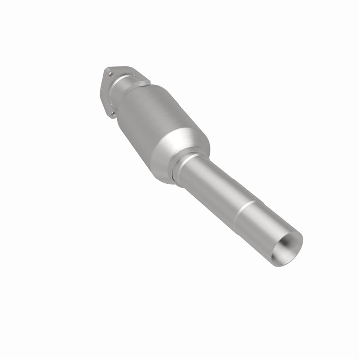MagnaFlow Standard-Grade Direct-Fit Catalytic Converter - Volkswagen Jetta Golf Passat 1987-1994, view 4