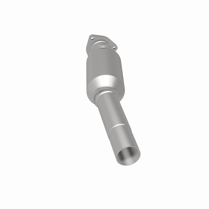 MagnaFlow Standard-Grade Direct-Fit Catalytic Converter - Volkswagen Jetta Golf Passat 1987-1994, view 6