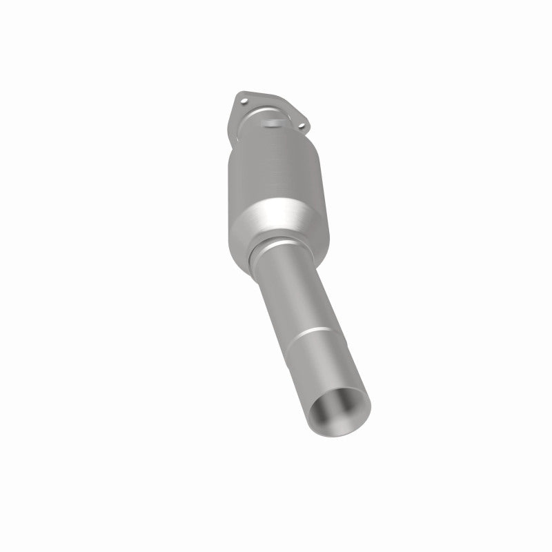 MagnaFlow Standard-Grade Direct-Fit Catalytic Converter - Volkswagen Jetta Golf Passat 1987-1994, view 6