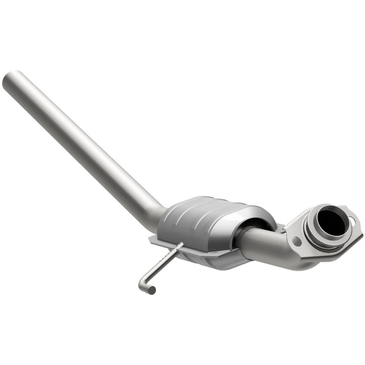 MagnaFlow Standard-Grade Direct-Fit Catalytic Converter - Dodge Caravan / Plymouth Voyager 1984-1987, view 10
