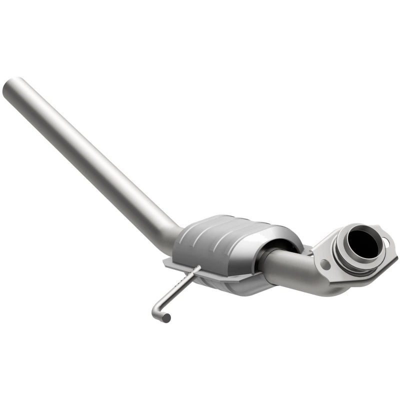 MagnaFlow Standard-Grade Direct-Fit Catalytic Converter - Dodge Caravan / Plymouth Voyager 1984-1987, view 10