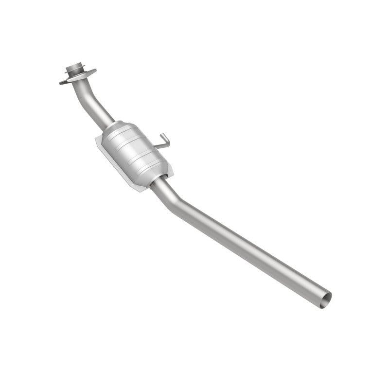 MagnaFlow Standard-Grade Direct-Fit Catalytic Converter - Dodge Caravan / Plymouth Voyager 1984-1987, view 32
