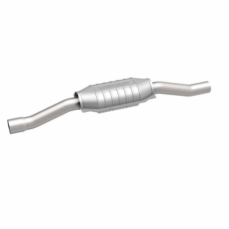 MagnaFlow Standard-Grade Direct-Fit Catalytic Converter - Buick Regal Chevrolet Lumina Pontiac Grand Prix (1988-1993), view 3