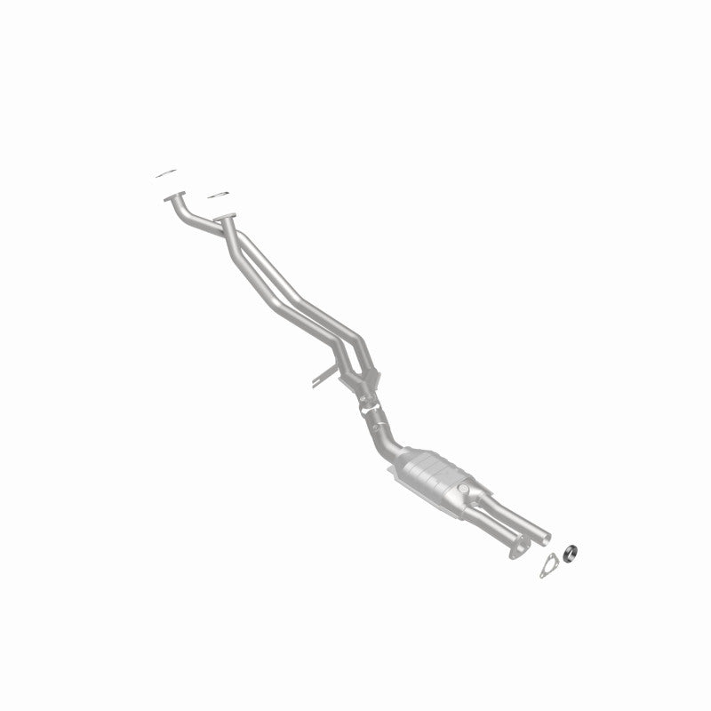 MagnaFlow Standard Grade Direct-Fit Catalytic Converter - BMW 735i 1985-1988 3.5L, view 3