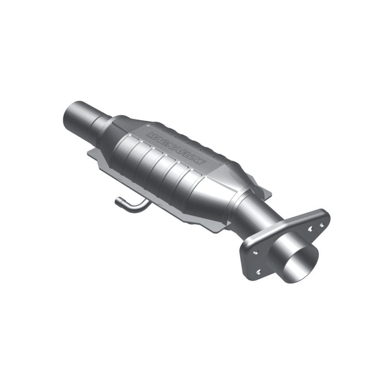 MagnaFlow Standard-Grade Direct-Fit Catalytic Converter - Chevrolet El Camino / Monte Carlo 1978-1983, view 2