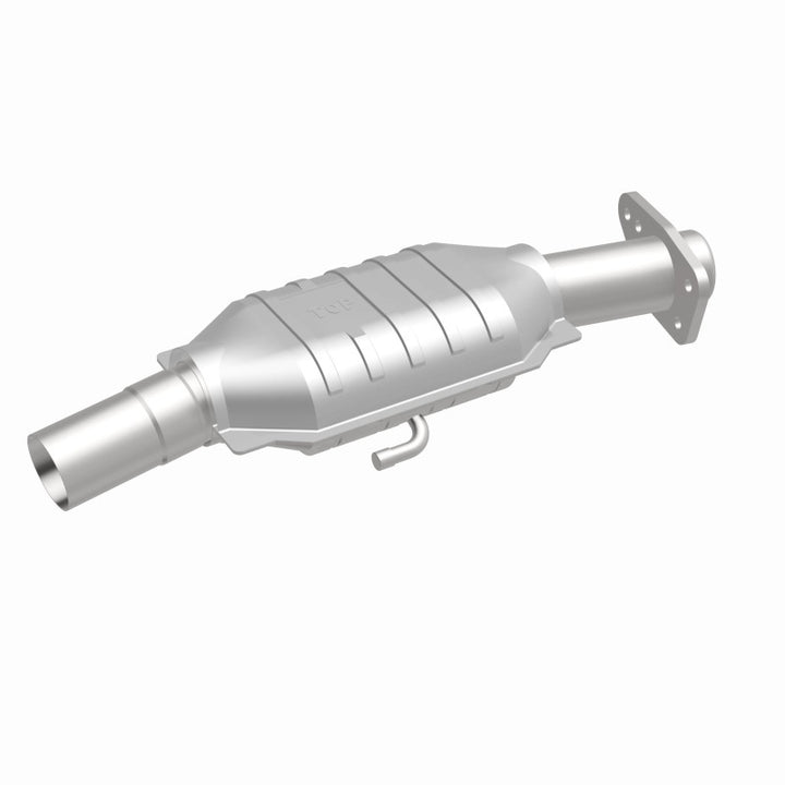 MagnaFlow Standard-Grade Direct-Fit Catalytic Converter - Chevrolet El Camino / Monte Carlo 1978-1983, 360 degree view