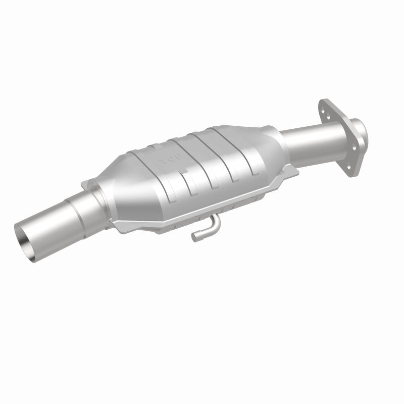 MagnaFlow Standard-Grade Direct-Fit Catalytic Converter - Chevrolet El Camino / Monte Carlo 1978-1983, 360 degree view