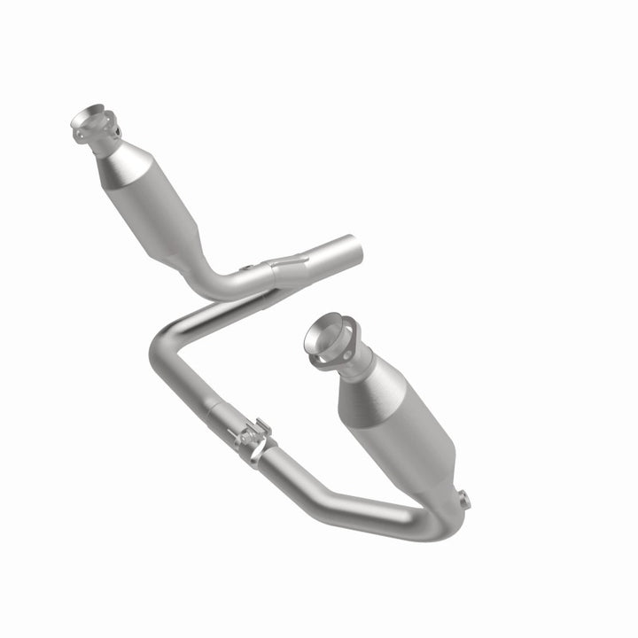 MagnaFlow Underbody Direct-Fit Catalytic Converter - Dodge Dakota 2004, 360 degree view