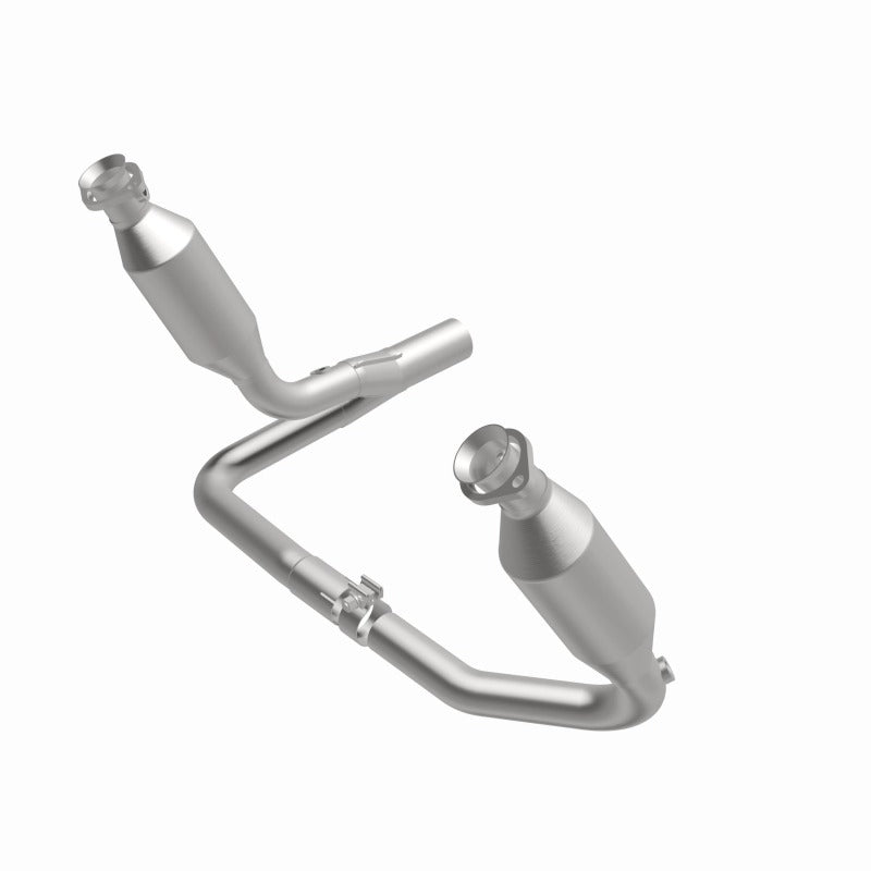 MagnaFlow Underbody Direct-Fit Catalytic Converter - Dodge Dakota 2004, 360 degree view