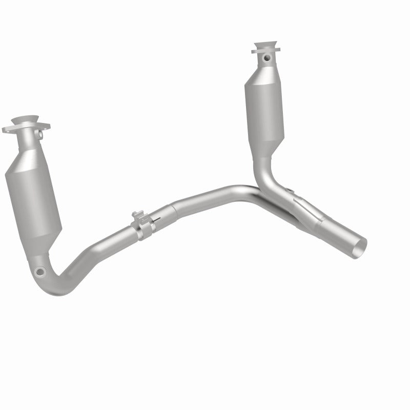 MagnaFlow Underbody Direct-Fit Catalytic Converter - Dodge Dakota 2004, 360 degree view
