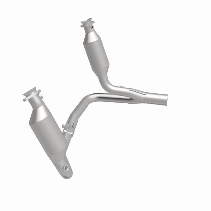 MagnaFlow Underbody Direct-Fit Catalytic Converter - Dodge Dakota 2004, 360 degree view