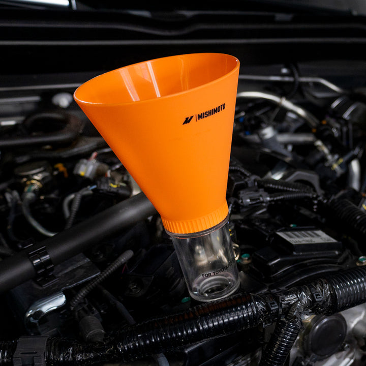 Mishimoto Screw-On Oil Funnel Kit - Toyota / Lexus, view 4