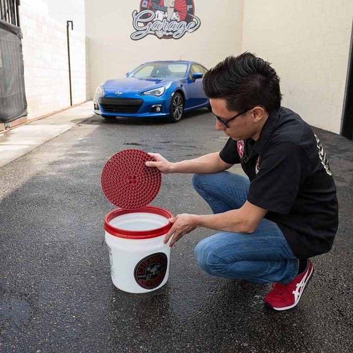 Chemical Guys Cyclone Dirt Trap Car Wash Bucket Insert - Red.