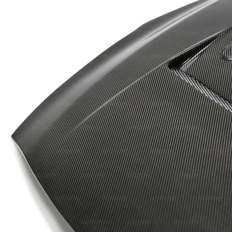 Seibon 09-12 Nissan GTR R35 DV-Style Carbon Fiber Hood.