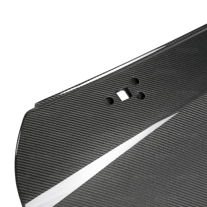 Seibon 09-11 Nissan GTR R35 OEM Style Carbon Fiber Doors (Pair).