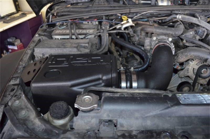 Injen 07-12 Jeep Wrangler 3.8L V6 Evolution Intake.