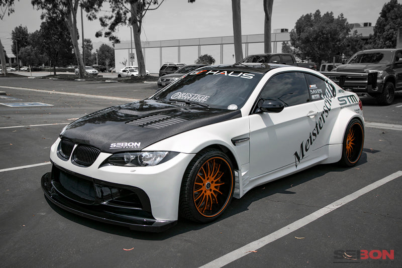 Seibon 07-10 BMW M3 Series 2Dr (E92) GTR-Style Carbon Fiber hood.