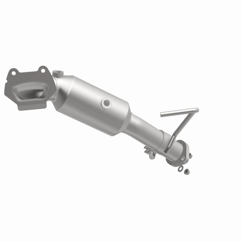 MagnaFlow Conv Direct Fit OEM 12-17 Jeep Wrangler 3.6L Underbody.