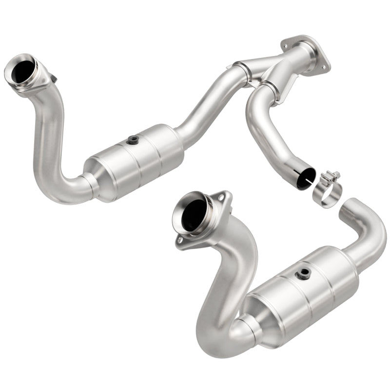 Magnaflow Conv DF 08-10 Ford F-250/F-250 SD/F-350/F-350 SD 5.4L/6.8L / F-450 SD 6.8L Y-Pipe Assembly.