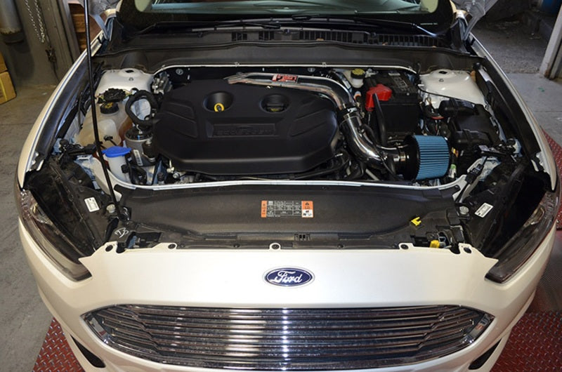 Injen 13 Ford Fusion 2.0L Eco Boost 4Cyl Short Ram Intake w/MR Tech & Heat Shield Black.