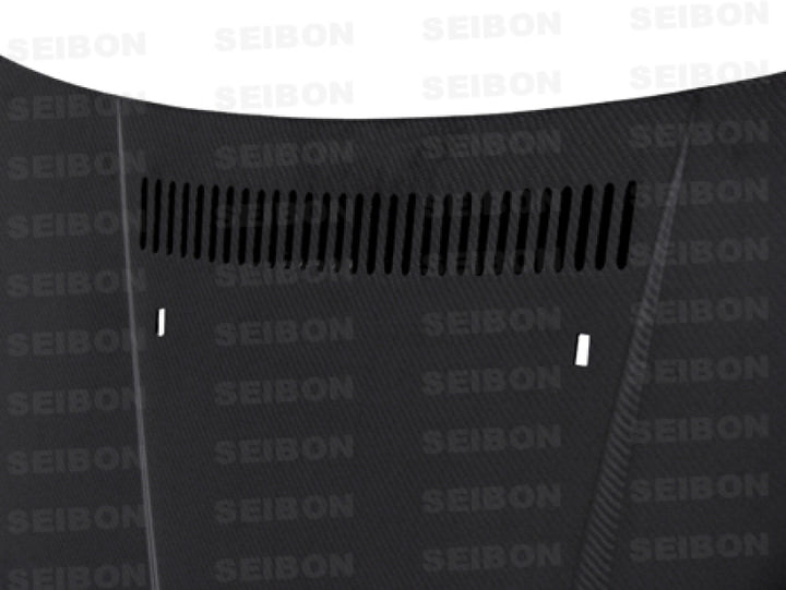 Seibon 08-11 BMW 1 Series (E81/E82) 2DR/HB GTR-Style Carbon Fiber Hood.