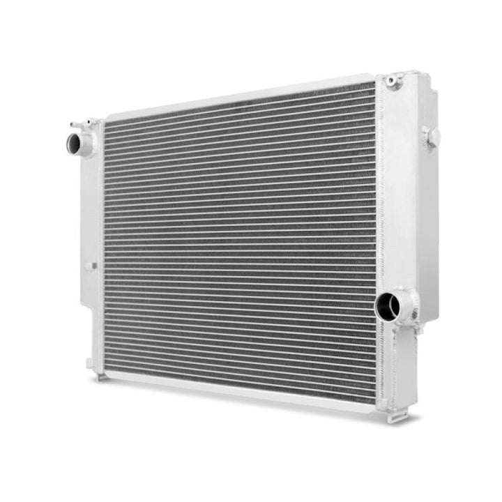 Mishimoto 92-99 BMW E36 Manual Aluminum Radiator.