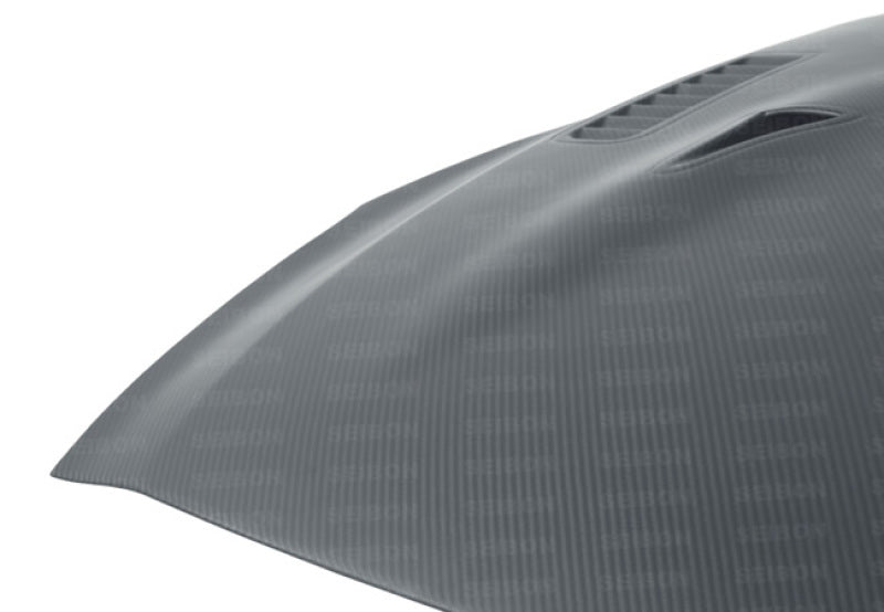 Seibon 09-15 Nissan Skyline R35 GT-R ES Style Dry Carbon Fiber Hood.