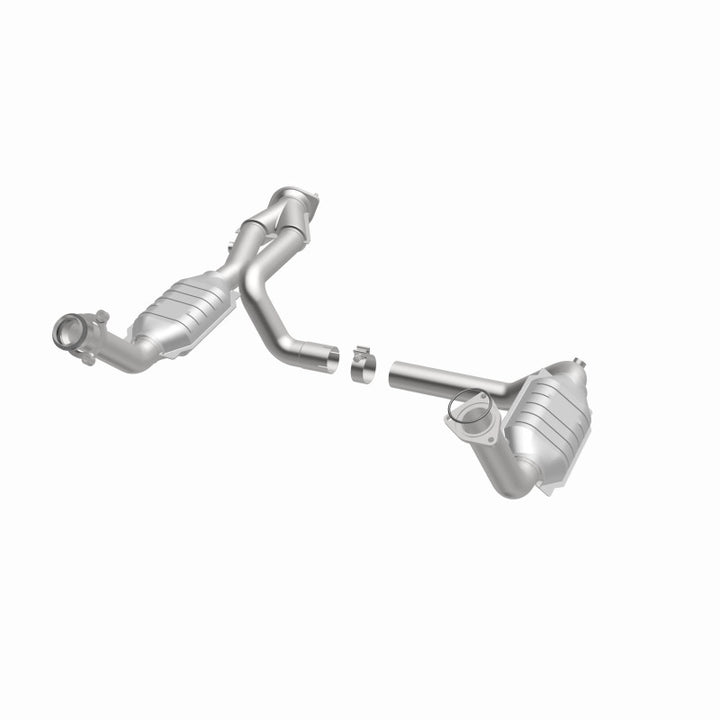 MagnaFlow Conv DF 02-06 Cadillac Escalade / 02-06 Chevy Avalanche 5.3L Dual Conv Y-Pipe Assembly 2WD.