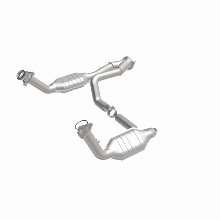 MagnaFlow Conv DF 02-06 Cadillac Escalade / 02-06 Chevy Avalanche 5.3L Dual Conv Y-Pipe Assembly 2WD.