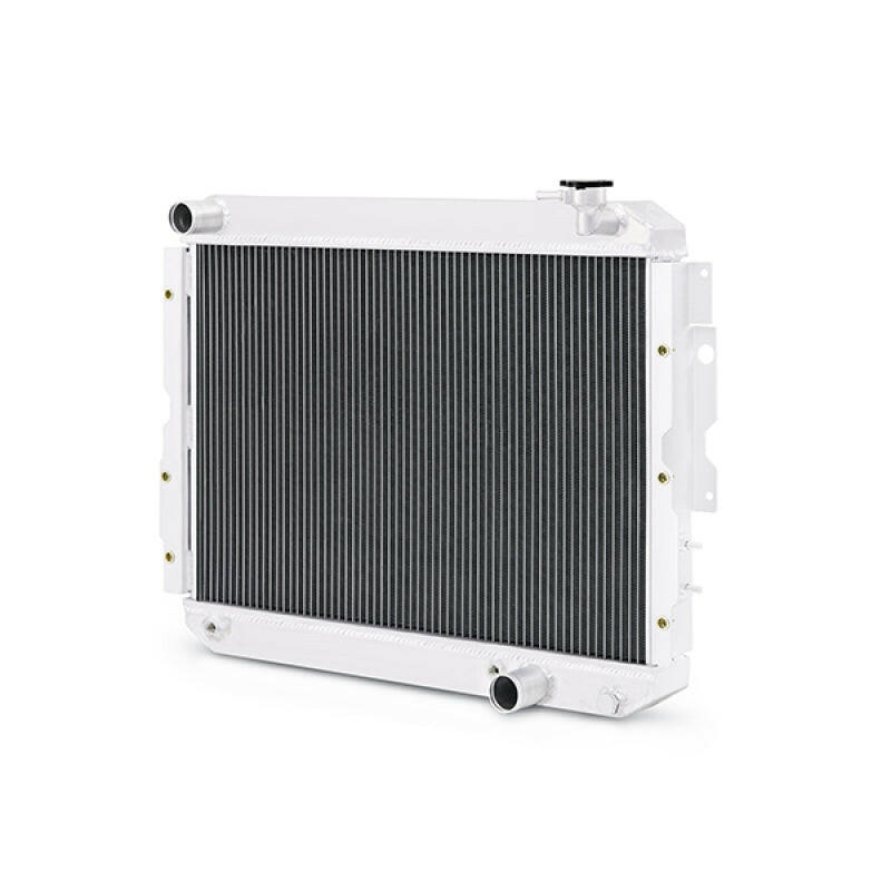 Mishimoto 81-90 Toyota Land Cruiser FJ60 Aluminum Radiator.