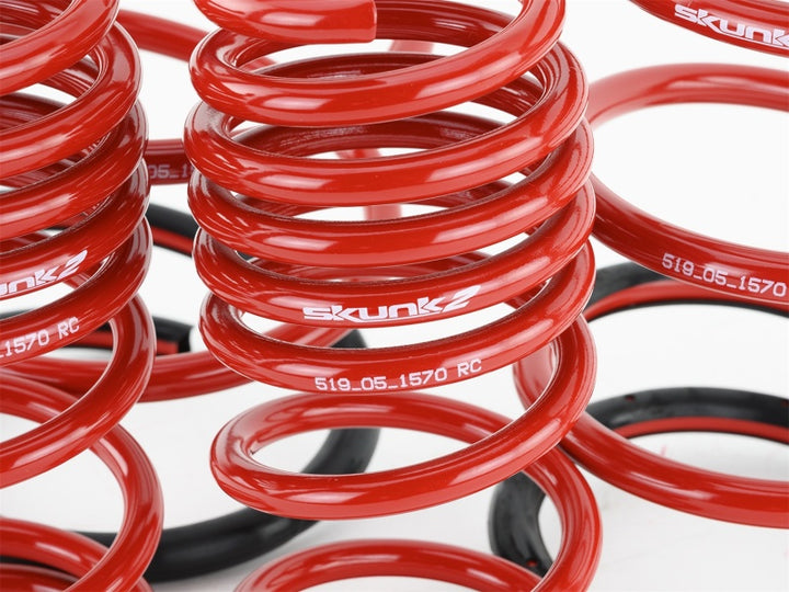 Skunk2 01-05 Honda Civic Lowering Springs (2.25in - 2.00in.) (Set of 4).