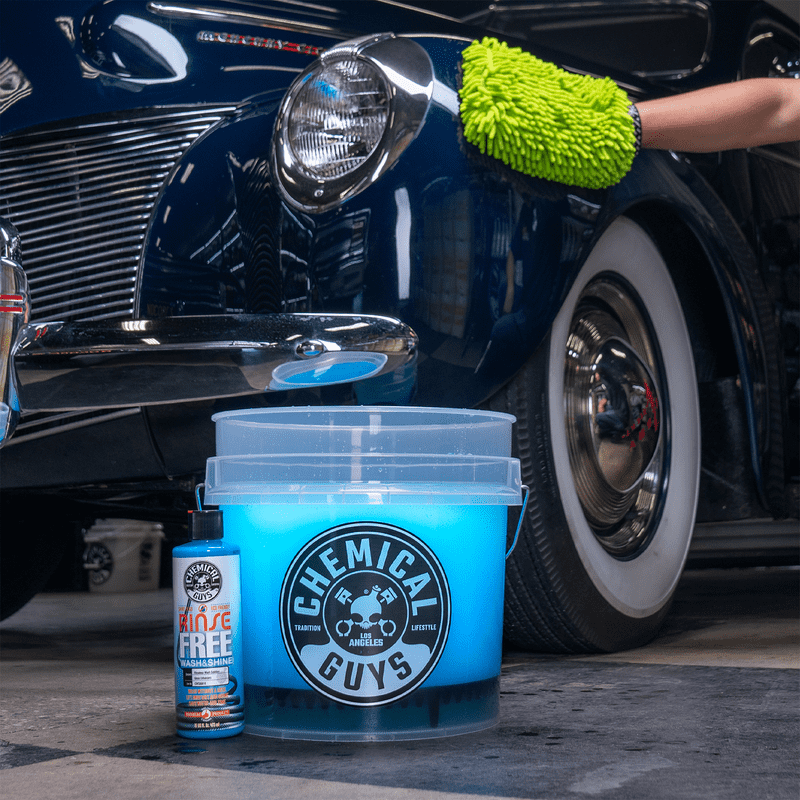 Chemical Guys Heavy Duty Ultra Clear Detailing Bucket.