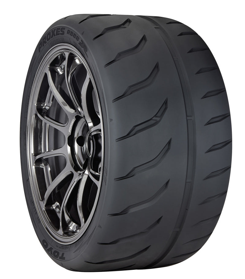 Toyo Proxes R888R Tire - 265/35ZR19 94Y.