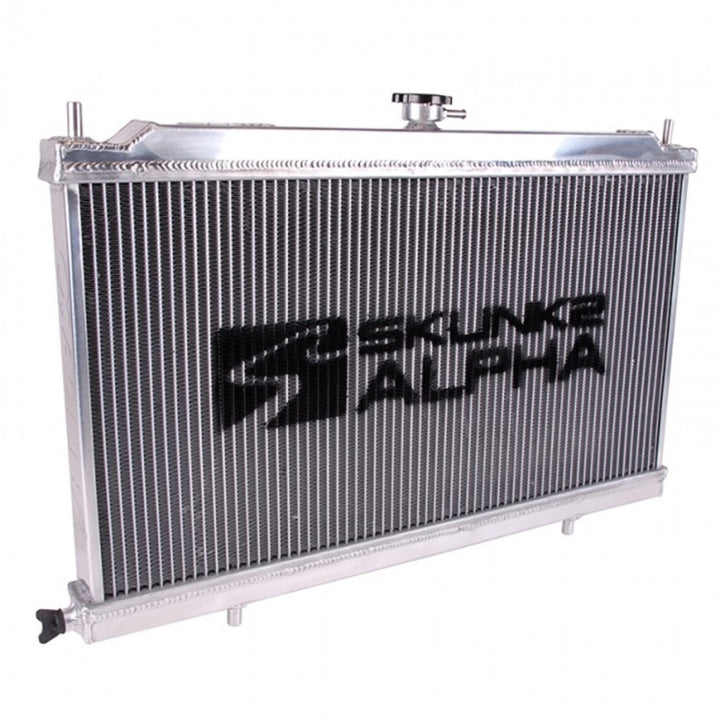 Skunk2 Alpha Series 88-91 Honda CRX/Civic Radiator (Full Size) (Dual Core) (Manual Trans.).