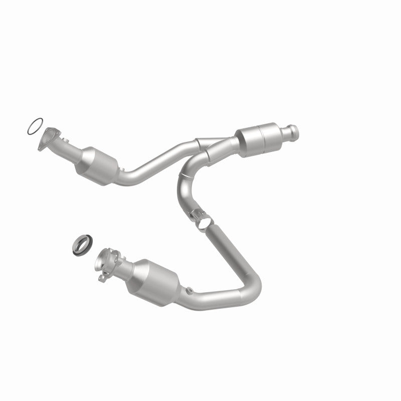 MagnaFlow Conv Direct Fit 14-16 GMC Sierra 1500 V6 4.3L.