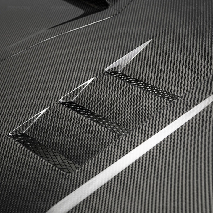 Seibon 17-18 Honda Civic Type-R TS-Style Carbon Fiber Hood.