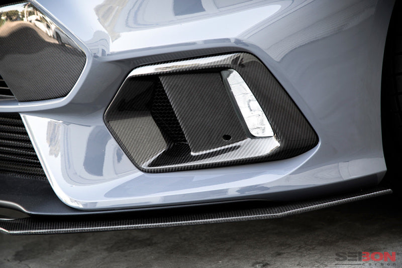 Seibon 16-18 Ford Focus RS Carbon Fiber Fog Light Surrounds.