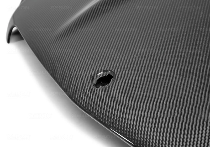 Seibon 08-11 Mercedes-Benz C-Class GT-Style Carbon Fiber Hood.