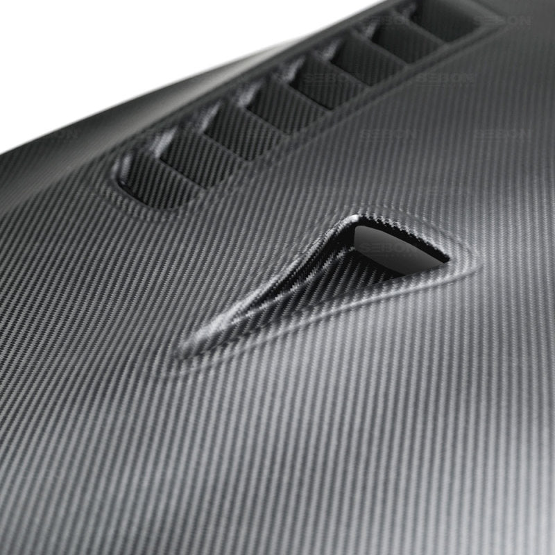 Seibon 09-15 Nissan Skyline R35 GT-R ES Style Dry Carbon Fiber Hood.